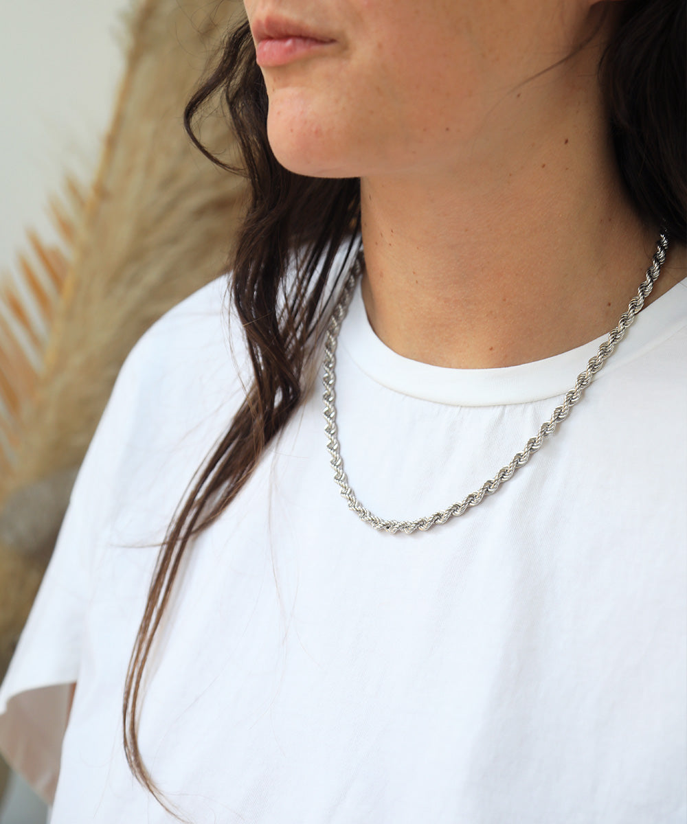 sliver rope chain necklace NYC fine jewelry brooklyn NY New York jeweler sustainable ethical greenpoint engagement