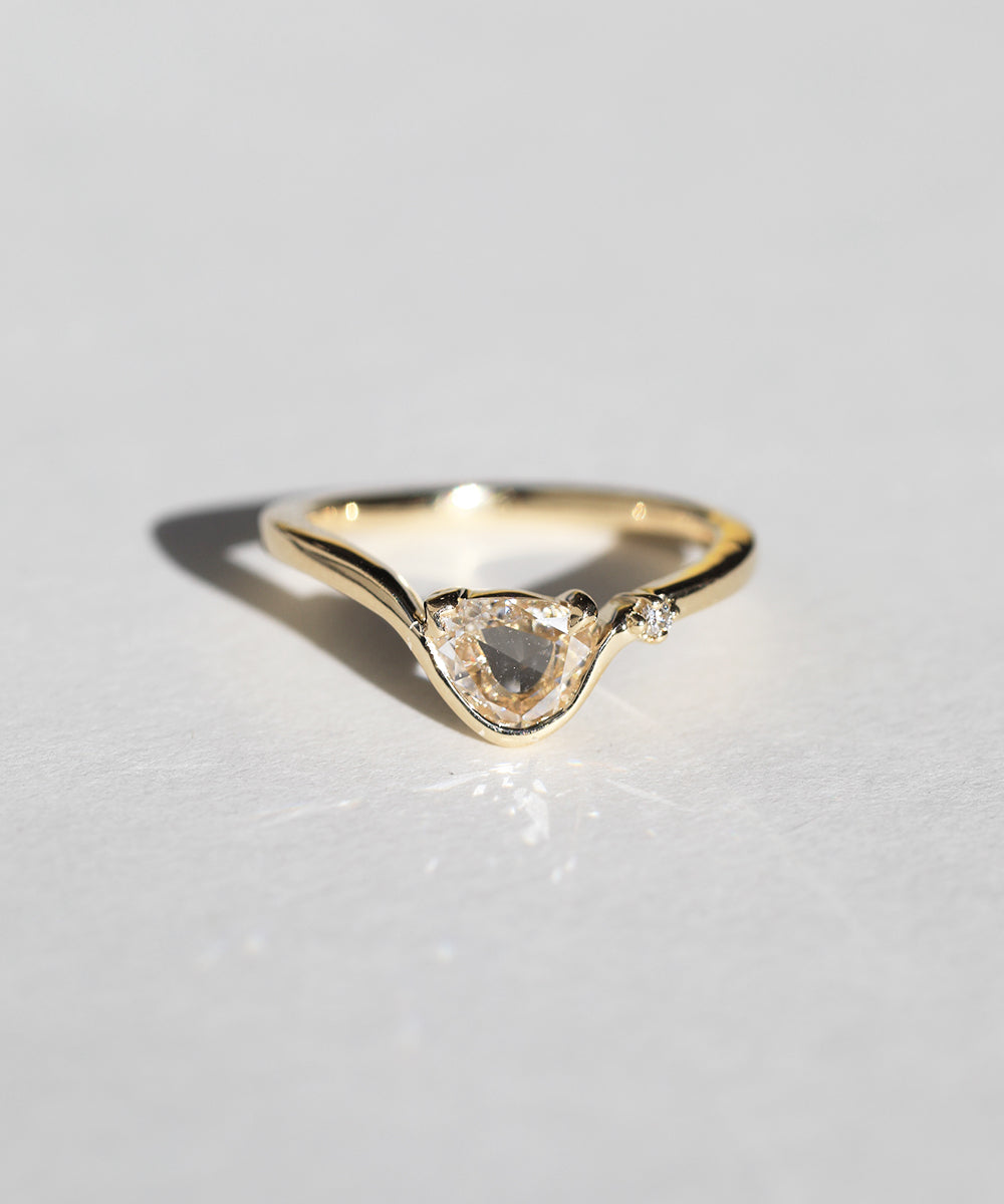 Diamond Ring 14k Gold  NYC fine jewelry brooklyn NY New York jeweler sustainable ethical greenpoint engagement