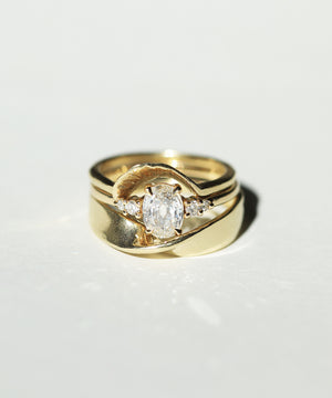 Sloane Oval Diamond Ring l Torque Ring l Fern Ring