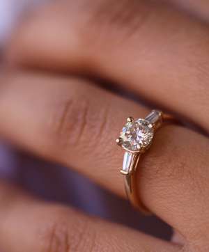 Mila II White Diamond Ring