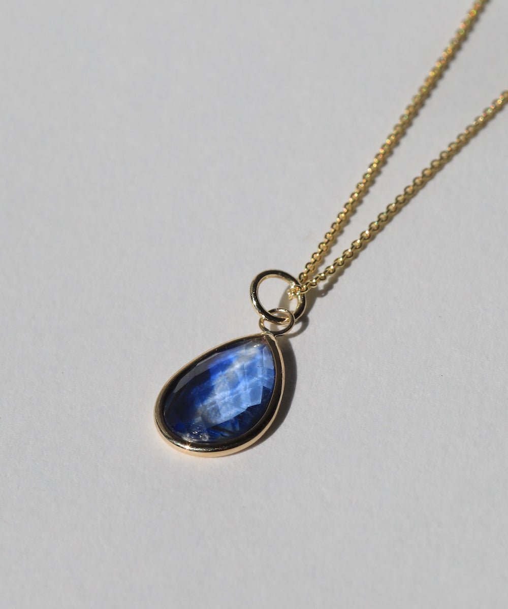 blue sapphire pear pendant Brooklyn New York 