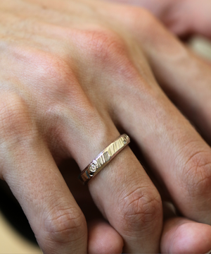 Ragged Wedding Band with Diamond Sets