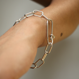 Lightweight Love Link Bracelet Silver