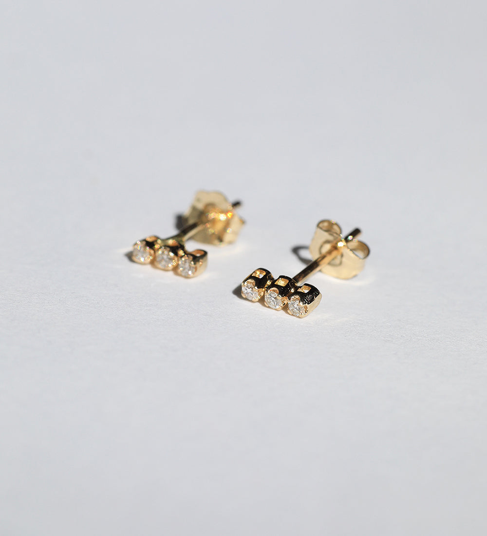 Tiny Diamond Stud