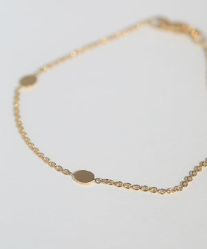 Engraveable Oval Hazel Bracelet