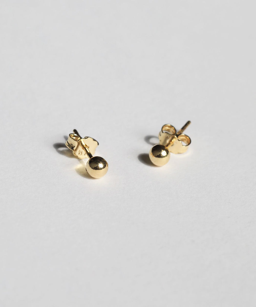 Sphere 14k Yellow Gold Stud Earrings 