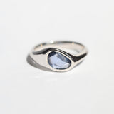 Customizable Fontana Signet Ring