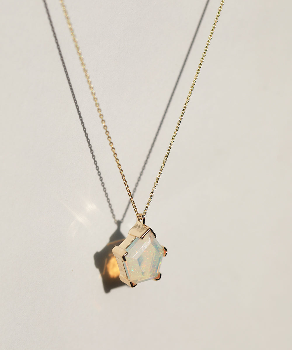 Opal Necklace 14k Gold Brooklyn New York 11222