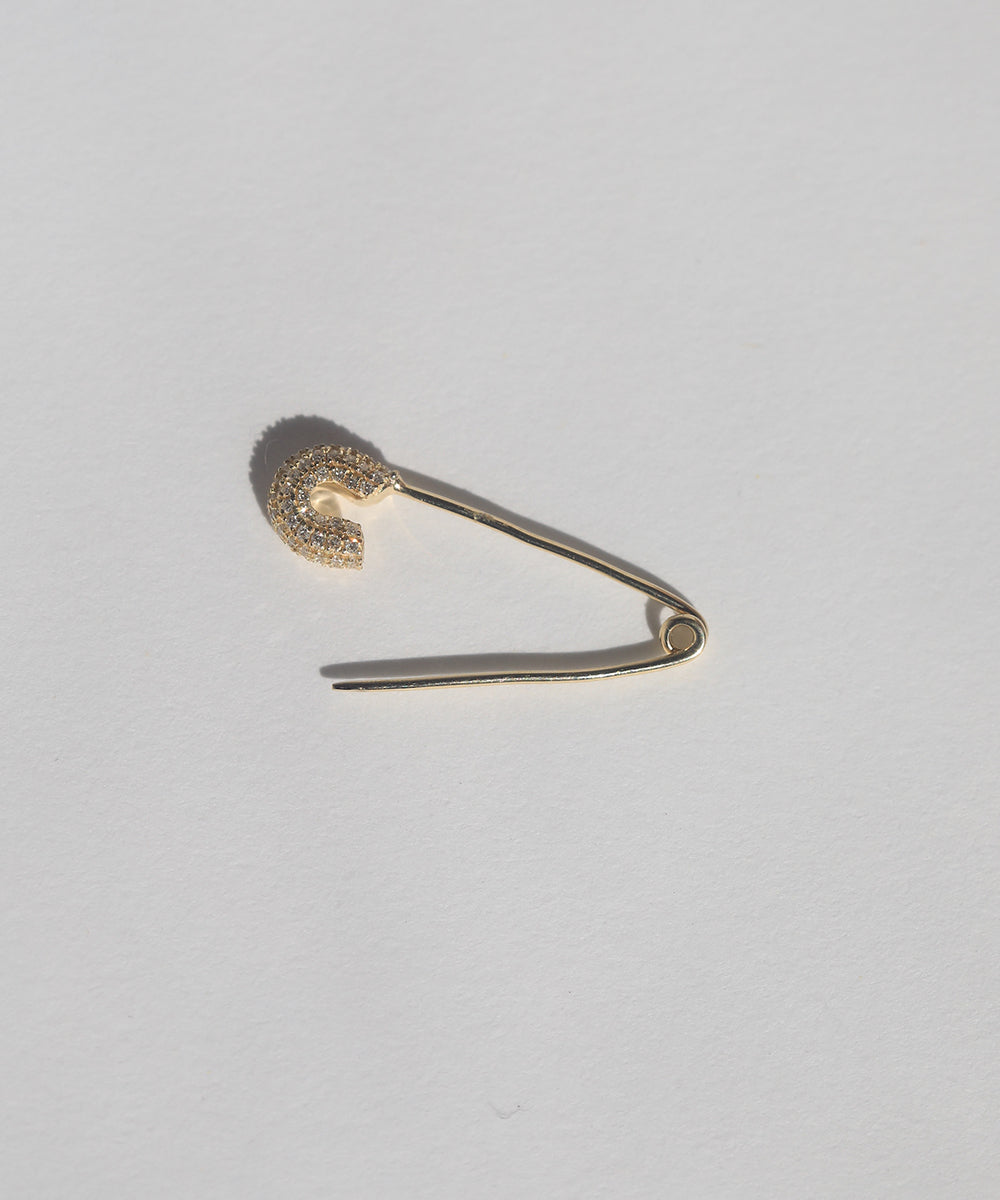 14k gold diamond encrusted safety pin 