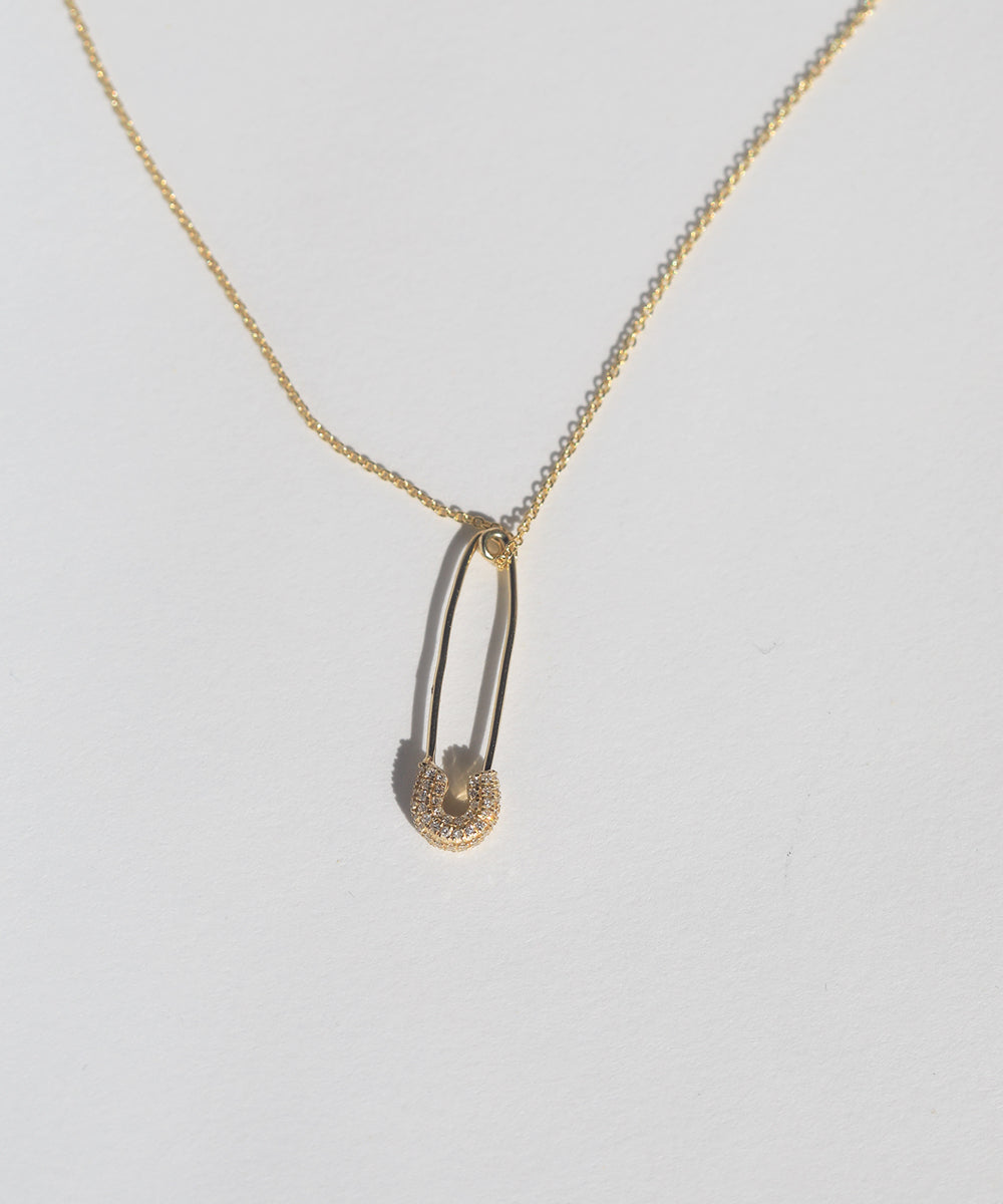 14k gold diamond encrusted safety pin 