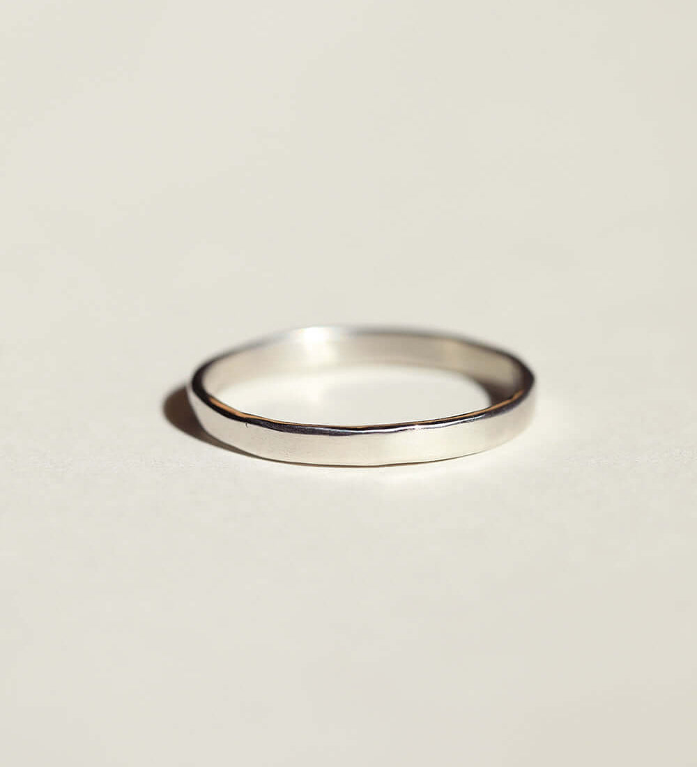 Handcrafted hoop lightweight platinum NYC fine jewelry brooklyn NY New York jeweler sustainable ethical greenpoint engagement