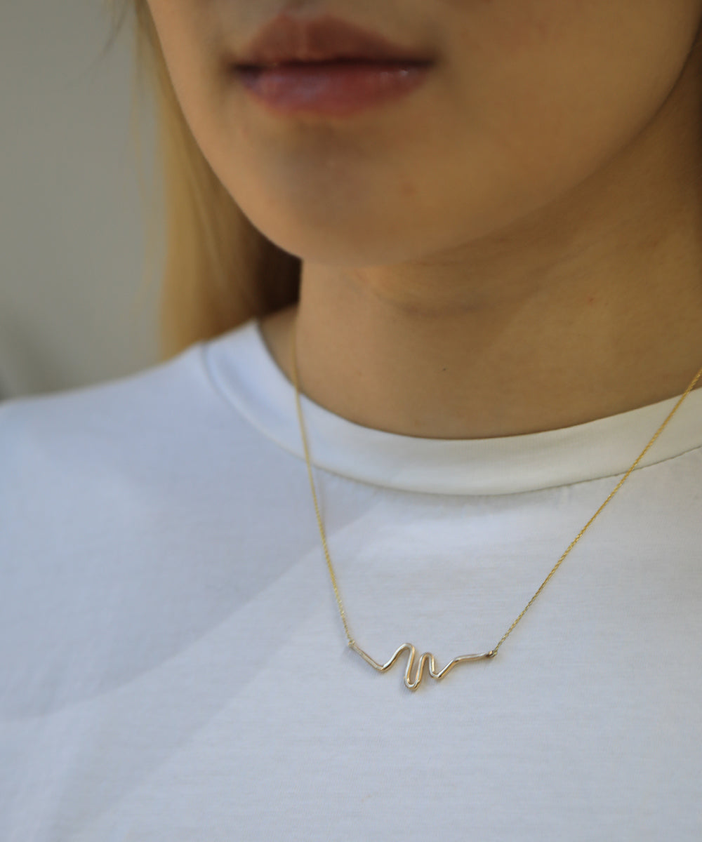 Ripple Necklace Gold