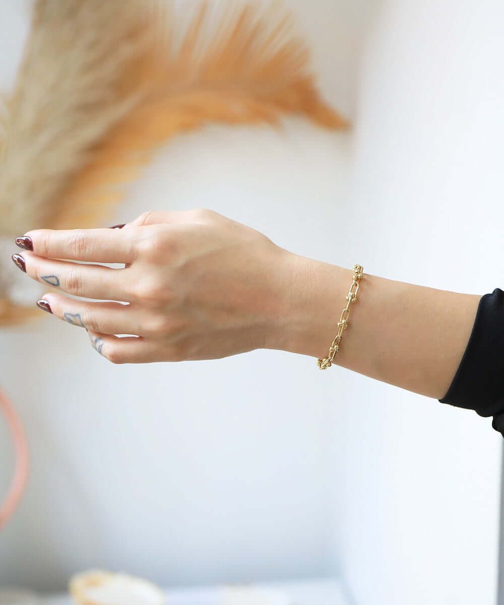 Bracelet 14k gold NYC fine jewelry brooklyn NY New York jeweler sustainable ethical greenpoint engagement