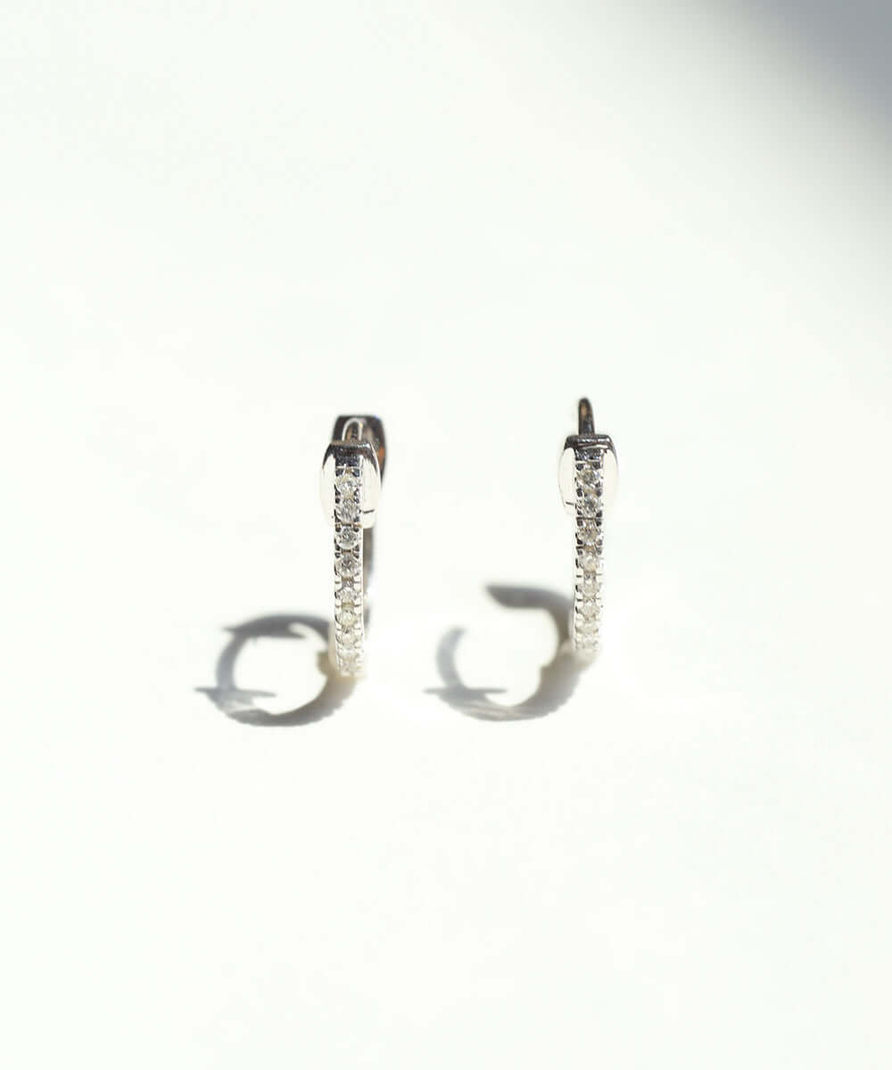 14k gold hoops earrings diamonds NYC fine jewelry brooklyn NY New York jeweler sustainable ethical greenpoint engagement