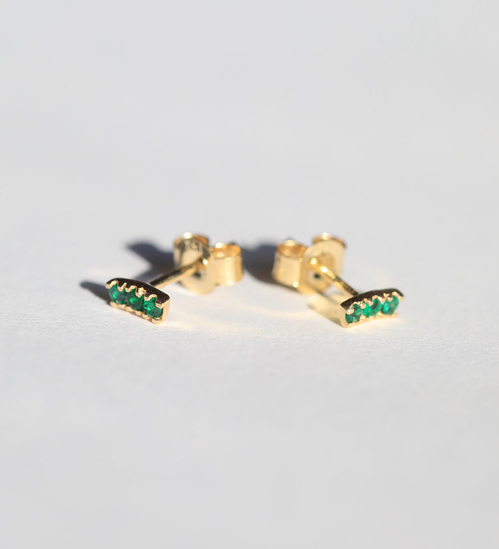 Tiny Diamond Stud