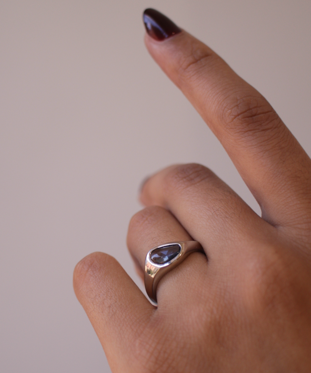 Fontana Signet Ring with Blue Sapphire
