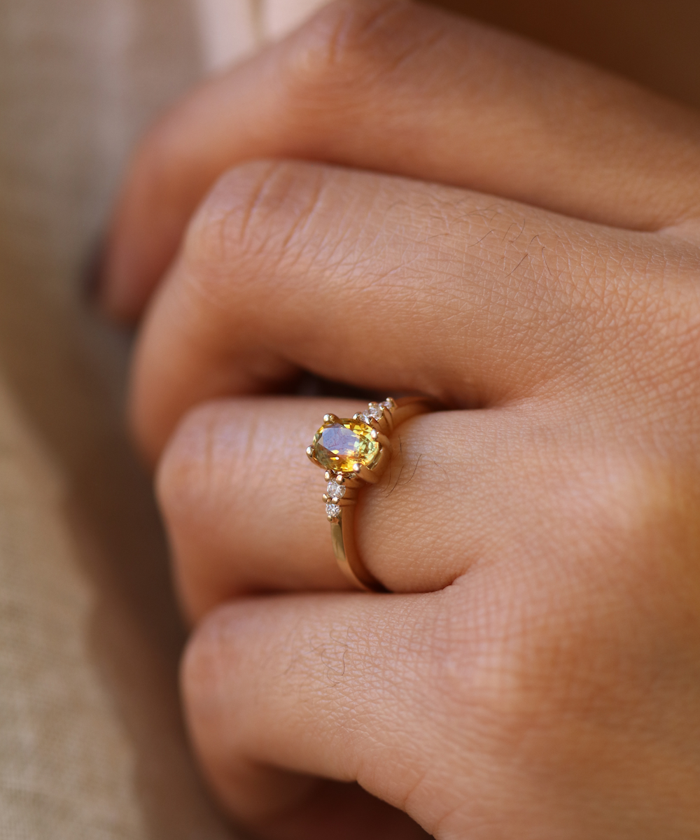 Sloane Oval Orange Sapphire Ring