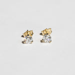 SI white diamond 14k yellow gold stud earrings Brooklyn New York 