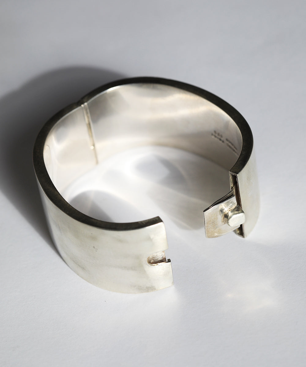 vintage mexican taxco sterling silver hinged cuff brookyln greenpoint New York City Macha Studio 925 11222