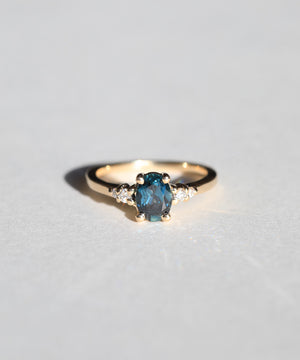 Australian sapphire nyc jewelry engagement yellow gold diamond