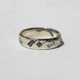 Tundra Gold Band with Monochrome Baguette Diamonds