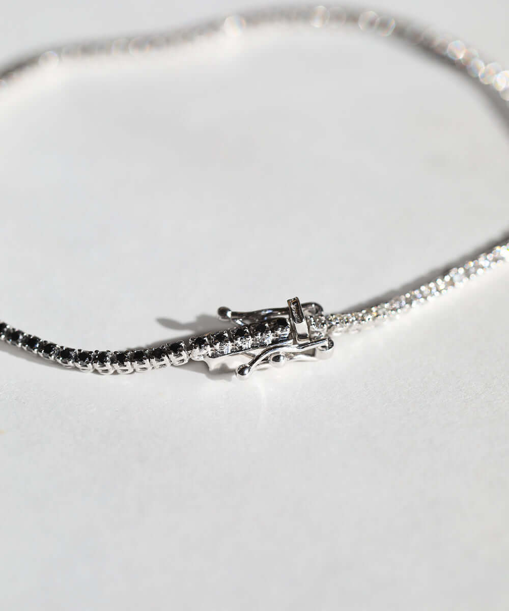 Diamond 14k gold Tennis NYC fine jewelry brooklyn NY New York jeweler sustainable ethical greenpoint engagement