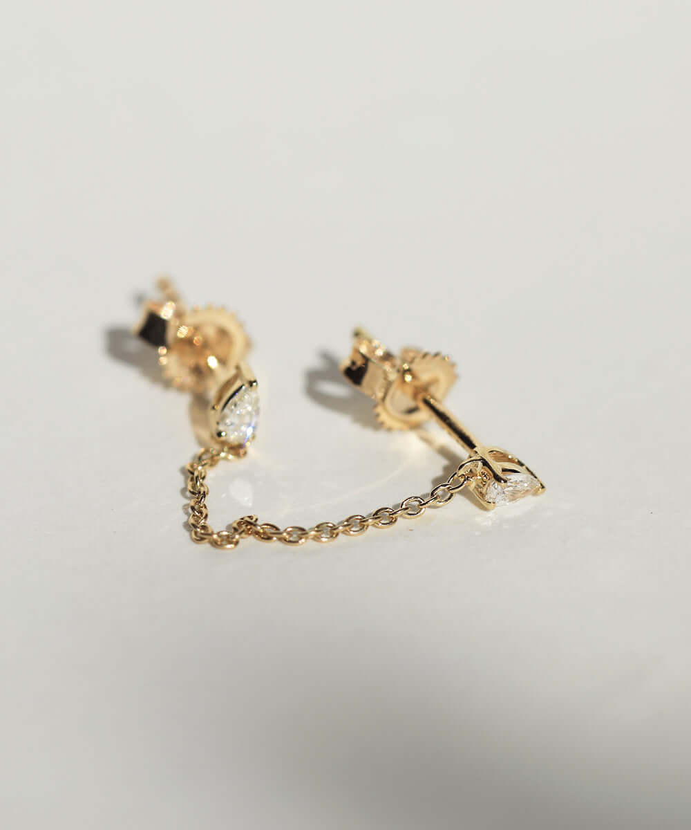 diamond chain earrings gold Studs Brooklyn New York