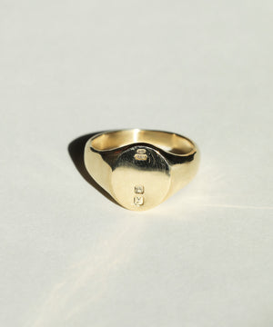 Oval Hallmarked Signet Ring in Gold