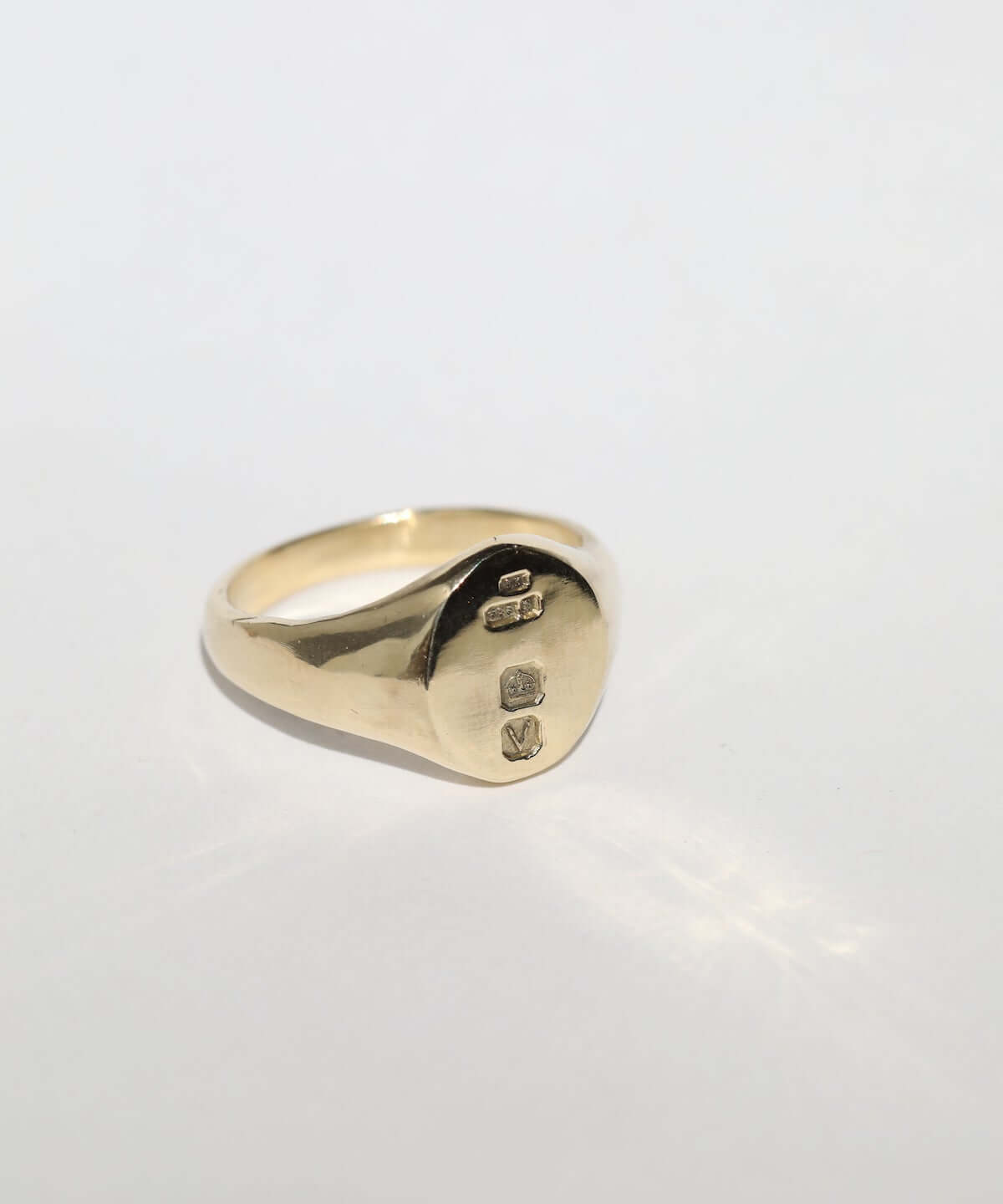 Oval Hallmarked Signet Ring in Gold